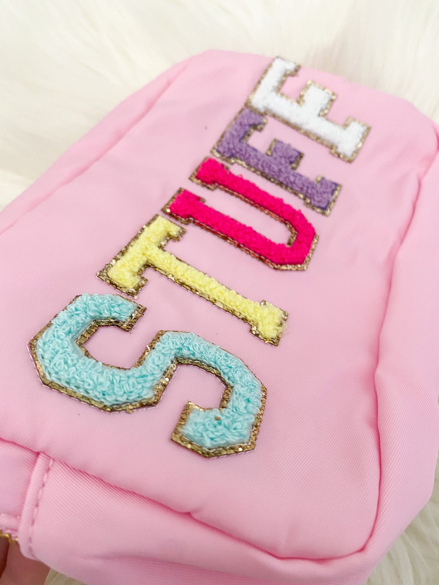 STUFF Nylon Pouch With Patches